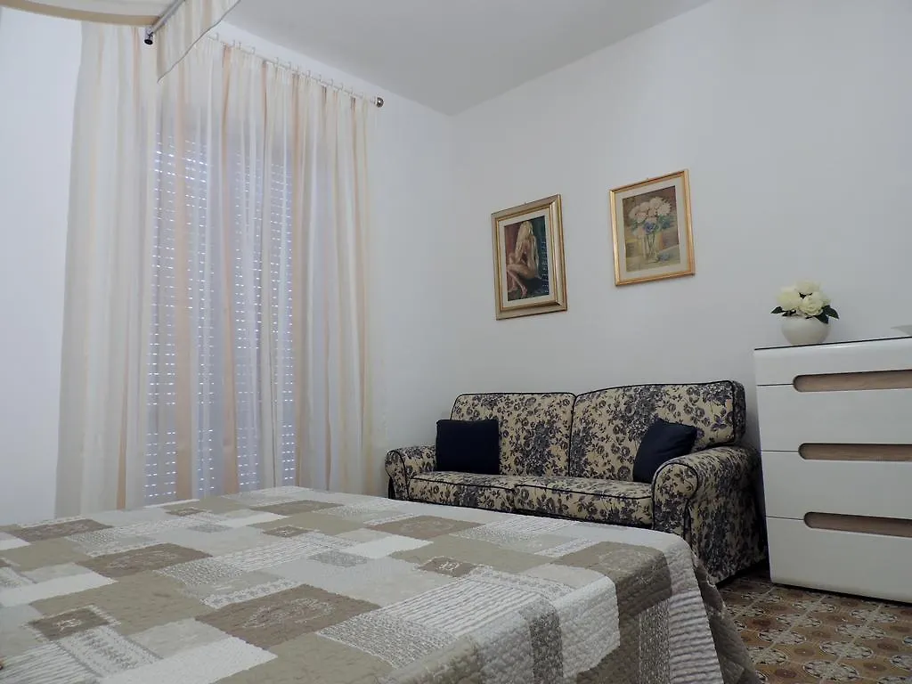 Mary Centro Storico Apartamento Alghero
